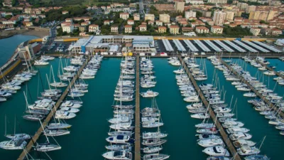 Un porto italiano, sempre più scali sono interessati dalla transizione energetica