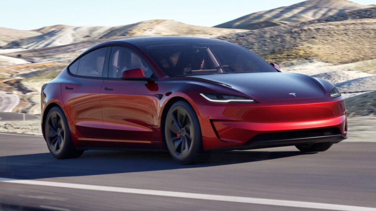 Tesla Model 3 Canada