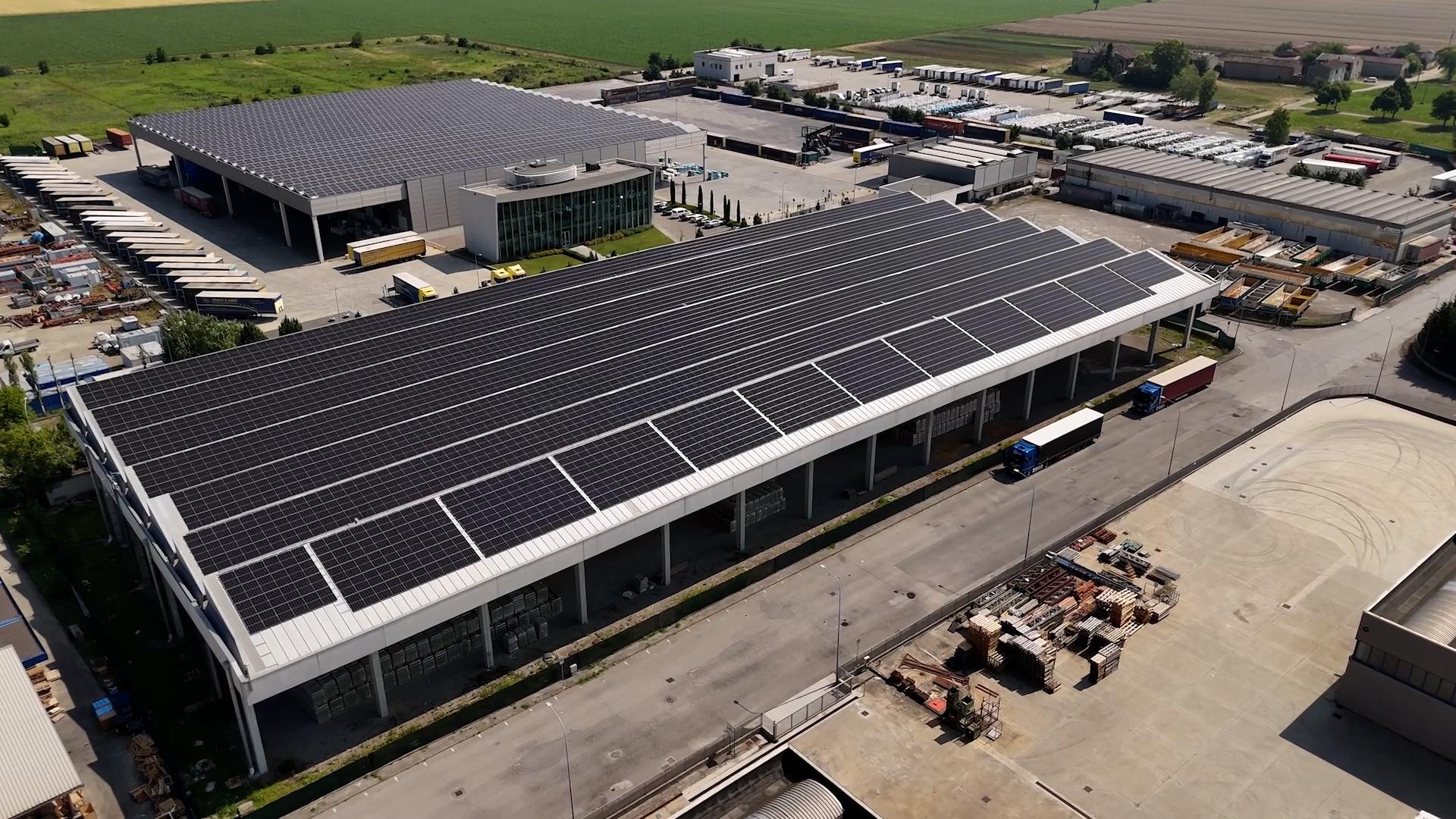impianto fotovoltaico sul tetto di un'azienda cremona cer