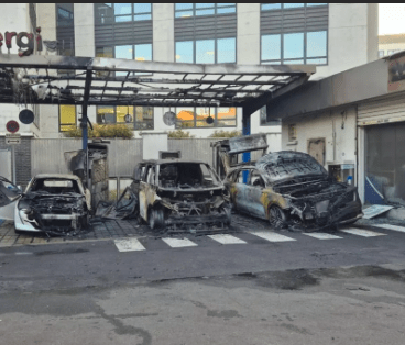 tre elettriche a fuoco