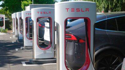 Supercharger Tesla business