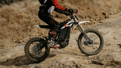 Sirrus ha progettato sospensioni specifiche per le moto elettriche Zero