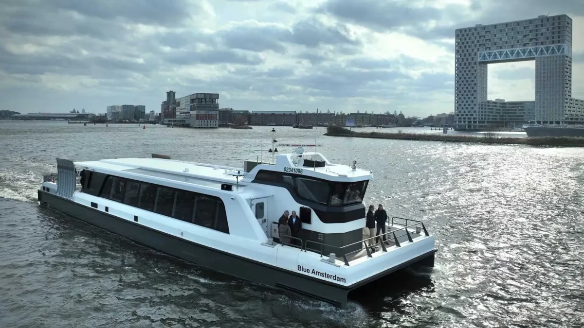 Damen amsterdam