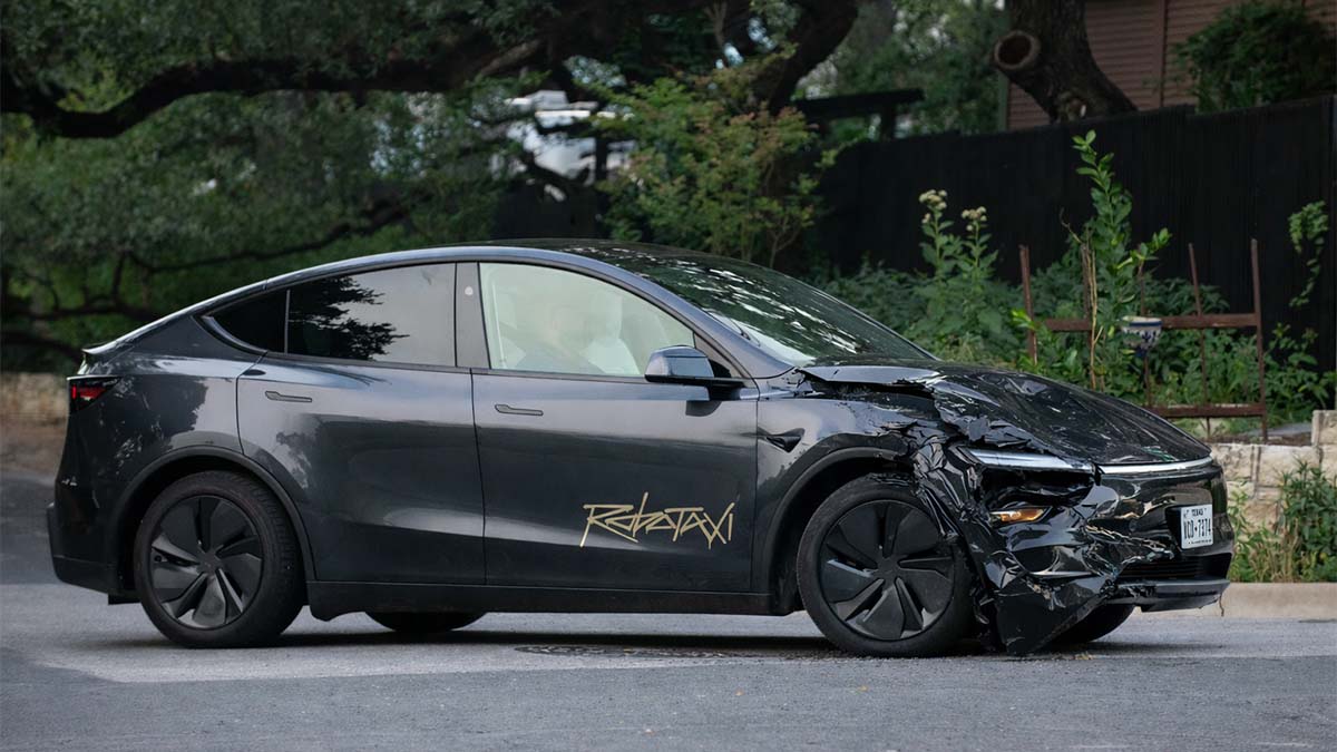 Tesla incidenti Robotaxi