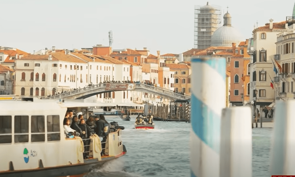 Venezia barca elettrica sotto sequestro