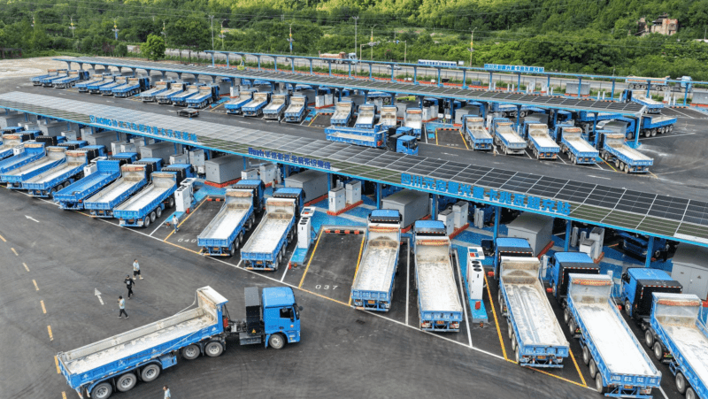 Cina camion elettrici