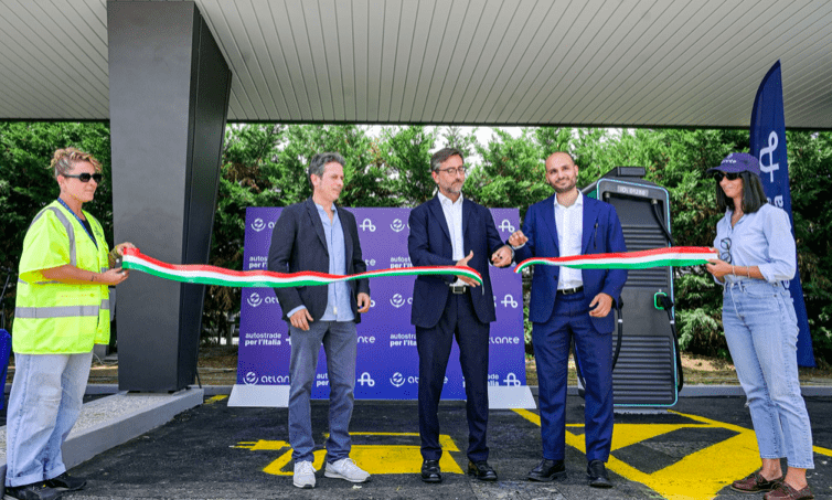 Atlante apre Montepulciano Est