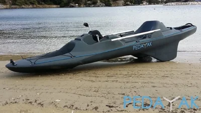 Kayak a batteria