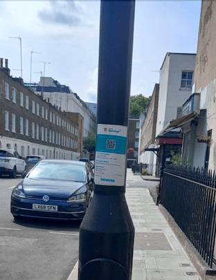 Una elettrica a noleggio