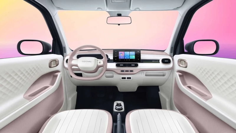 gli interni di Geely Panda Mini Geely Panda Mini