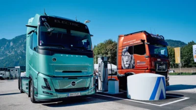 camion in carica a Kufstein