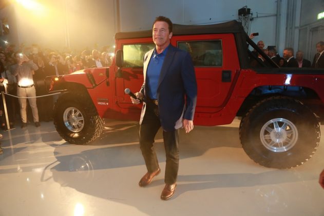 L’Hummer elettrico di Schwarzy