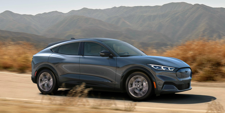 due giorni mustang mach-e