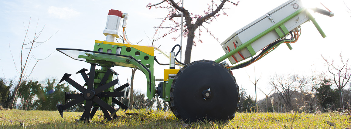 Macchina agricola elettrica