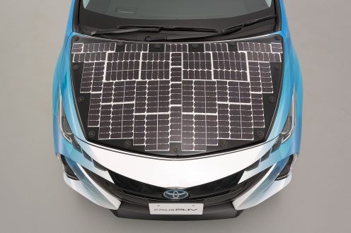 Toyota solare - cofano
